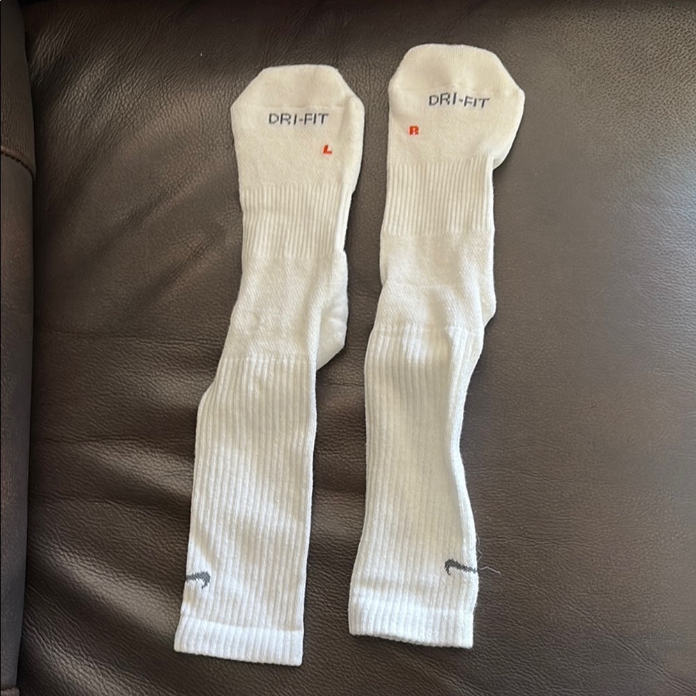 Nike White Athletic Crew Socks